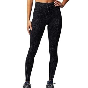 Fabletics Stride 9 Motion365+ High-Waisted Legging Size XS Animal Print Workout